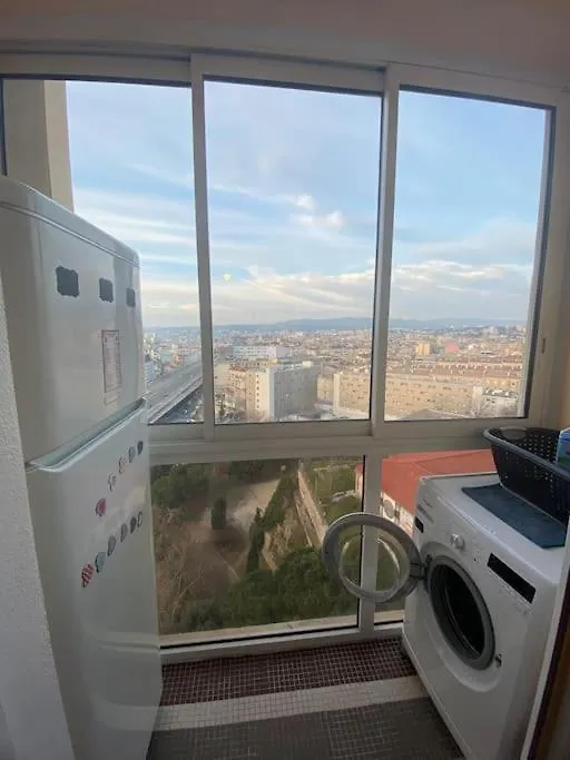Appartement T4 A Deux Pas De La Gare St Charles Marseille France