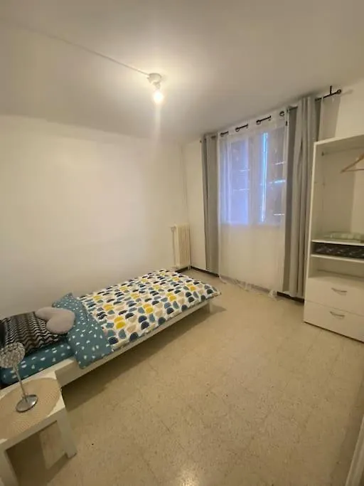 Apartment Appartement T4 A Deux Pas De La Gare St Charles Marseille