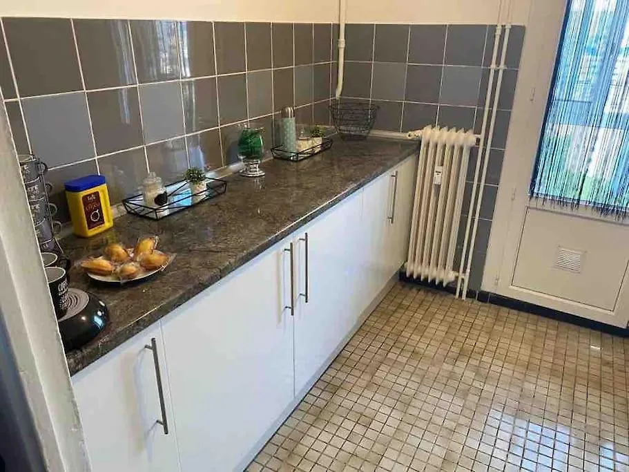 Appartement T4 A Deux Pas De La Gare St Charles Marseille